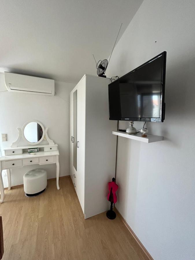 Apartman Markovic Задар Екстериор снимка